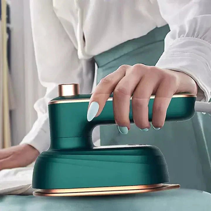 Mini Ferro de Passar Roupa Portátil - Tá na Mão